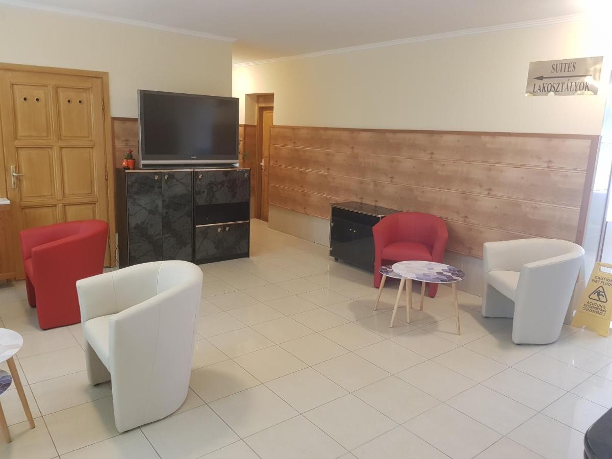 Sport Hotel Kecskemét Exterior photo